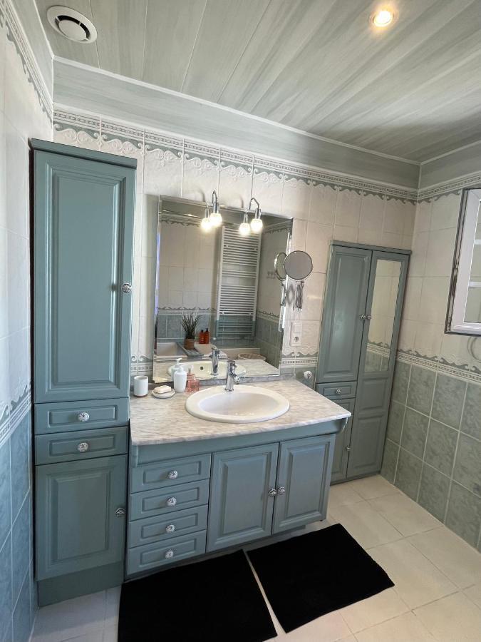 Appartement Chaleureux En Provence Сен-Максимен-ла-Сент-Бом Екстериор снимка